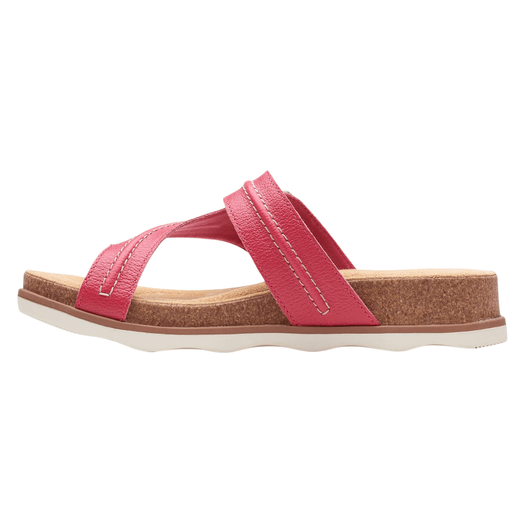 Clarks - Women's Brynn Madi Flat Sandal - Fuchsia Leather