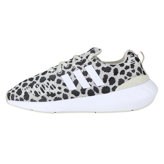 Adidas - Kid's Swift Run 22 J 'Polka Dot' - Talc / Cloud White / Core Black