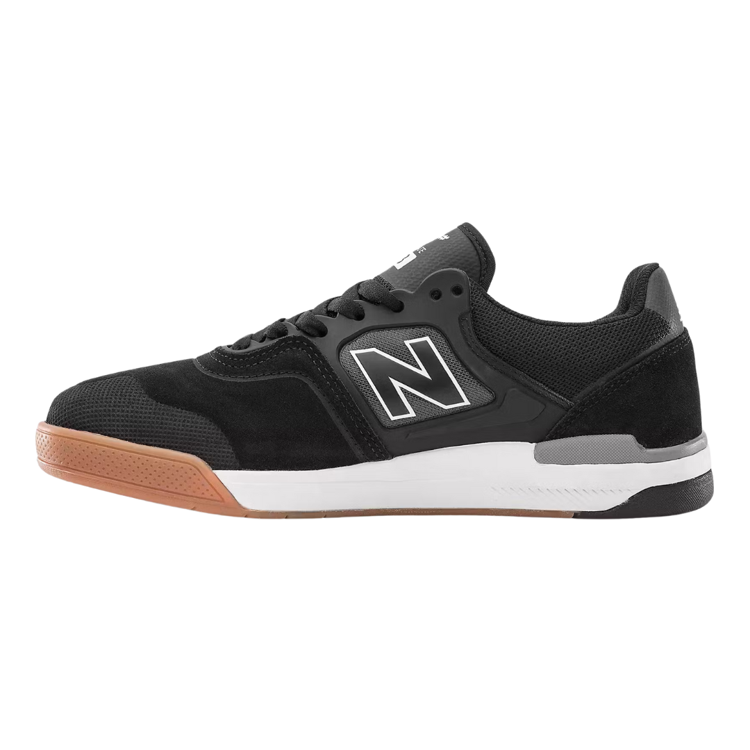 New Balance - Men's Numeric 913 'Black Gum' - Black / White