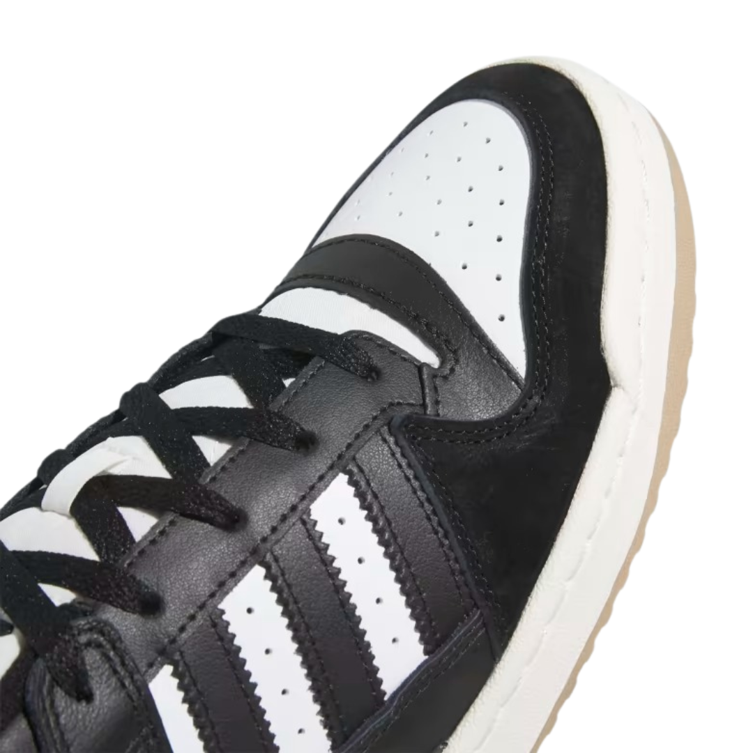 Adidas - Men's Forum Low 'Black White Gum' - Core Black / Cloud White / Cream White